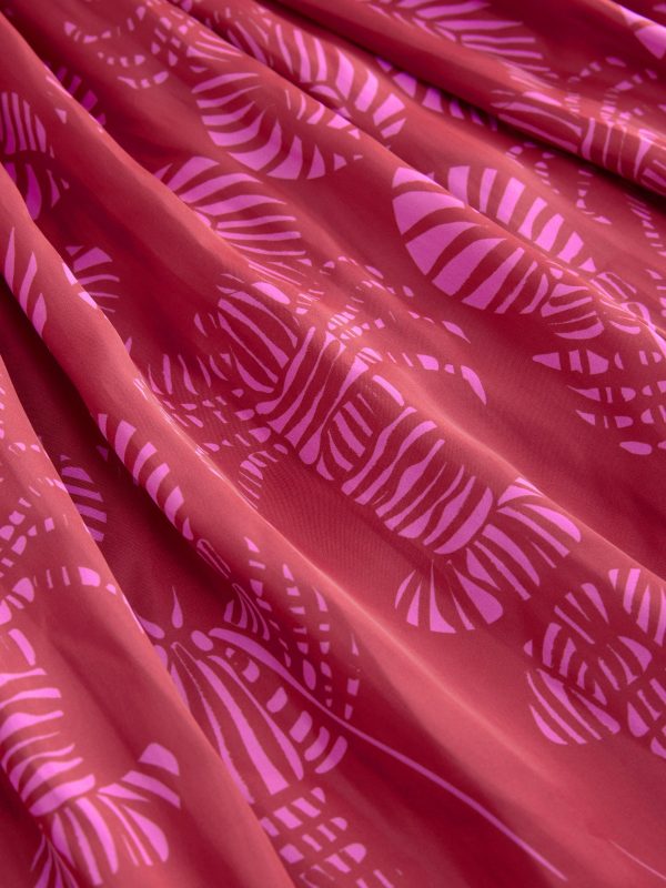 FOSSE3546 Red/Pink Glossy Satin Printed Pleat Maxi Skirt - Image 8