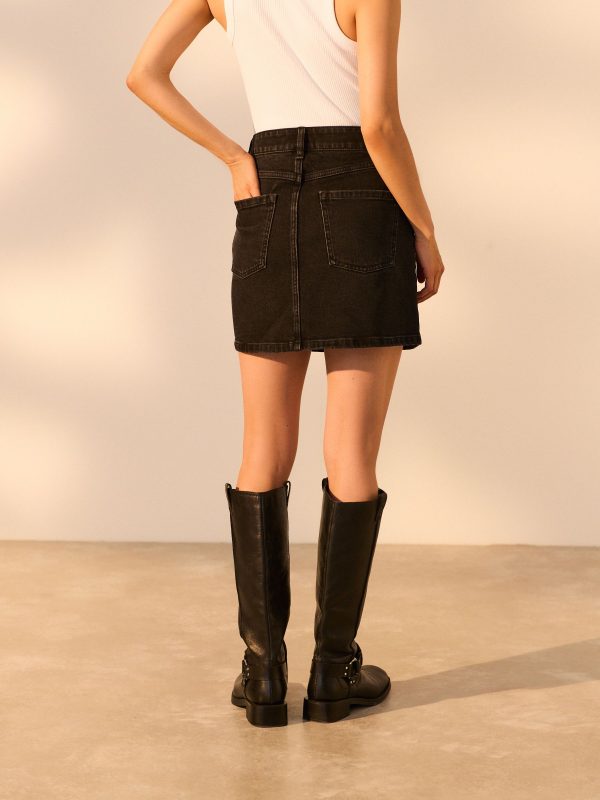 FOSSE3544 Black Denim Mini Skirt - Image 3