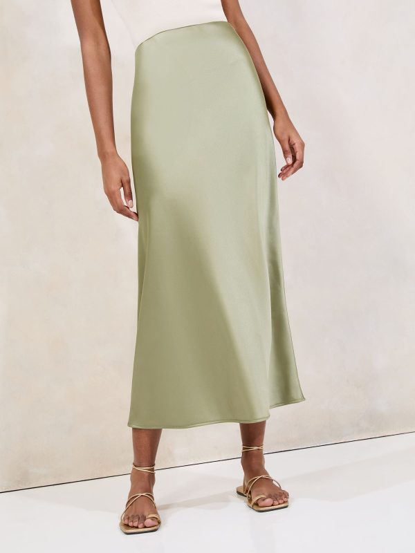 FOSSE3543 Green Midi Satin Skirt - Image 2