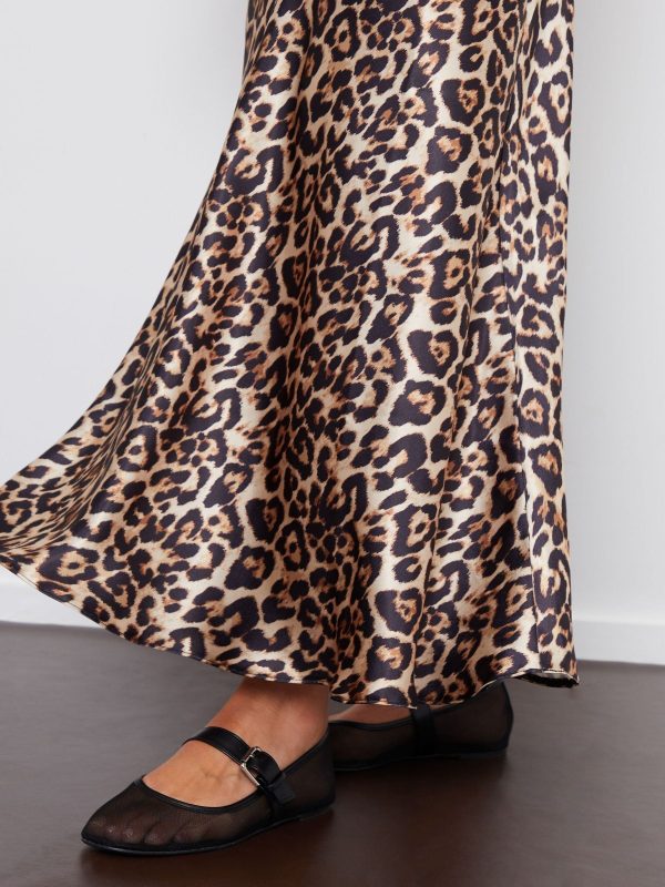 FOSSE3558 Leopard Maxi Satin Slip Skirt - Image 5