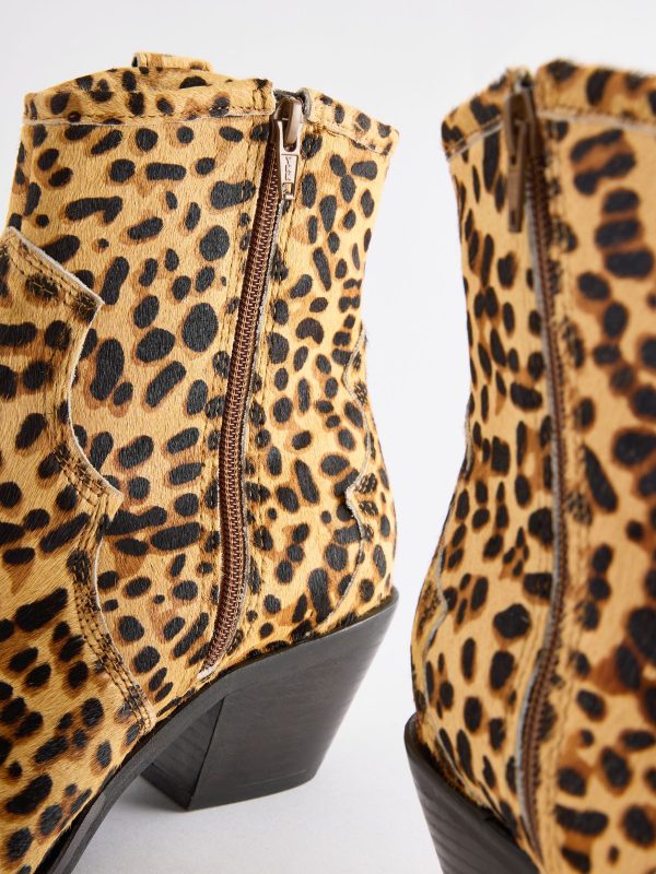 FOSSE3591 Print Standard/Wide Leather Ankle Cowboy Boots - Image 4